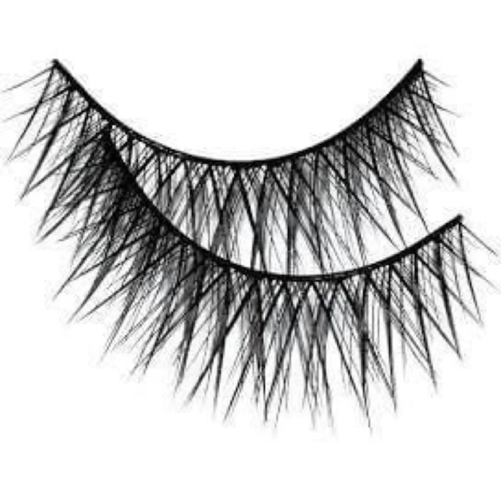 Lise Watier Clin d’Oeil False Eyelash & Adhesive Set